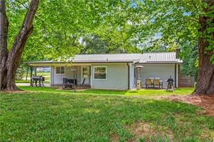 1132 Kennedy St, Yadkinville, NC 27055 - Photo 31