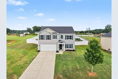 1218 Hickory Point Drive, Lexington, NC 27292 - Photo 3