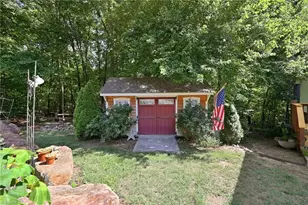 221 Farmview Rd, Madison, NC 27025 - Photo 35