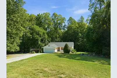 221 Farmview Road, Madison, NC 27025 - Photo 5