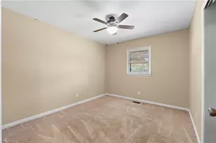 3622 Lower Lake Rd, Thomasville, NC 27360 - Photo 15