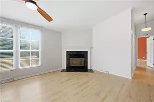 4390 Glenford Dr, Winston-Salem, NC 27107 - Photo 5