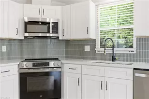 4390 Glenford Dr, Winston-Salem, NC 27107 - Photo 7