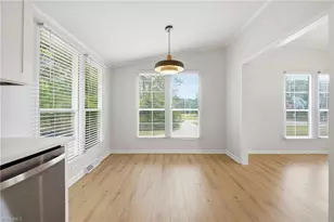 4390 Glenford Dr, Winston-Salem, NC 27107 - Photo 11