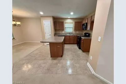 3623 Whitworth Drive, Greensboro, NC 27405 - Photo 3