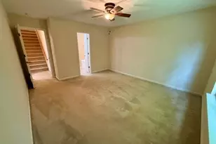 3623 Whitworth Dr, Greensboro, NC 27405 - Photo 11