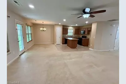 3623 Whitworth Drive, Greensboro, NC 27405 - Photo 7