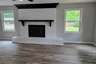 701 Willowmoore Ave, Thomasville, NC 27360 - Photo 13