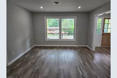 701 Willowmoore Avenue, Thomasville, NC 27360 - Photo 15