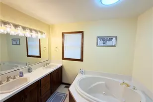204 Windsor Park Dr, Dobson, NC 27017 - Photo 27