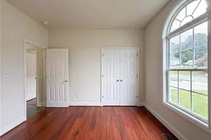 404 Winchester Dr, Graham, NC 27253 - Photo 11