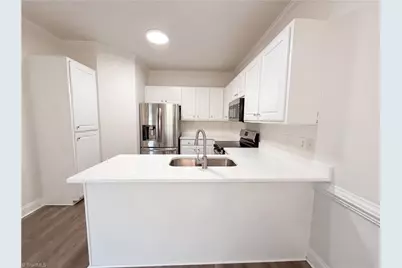 404 Winchester Drive, Graham, NC 27253 - Photo 7
