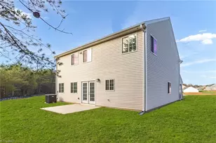 725 Torbay Dr, McLeansville, NC 27301 - Photo 25