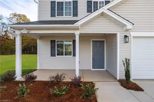 725 Torbay Dr, McLeansville, NC 27301 - Photo 3