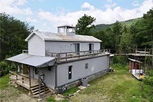 2668 Reedy Branch Rd, Purlear, NC 28665 - Photo 5
