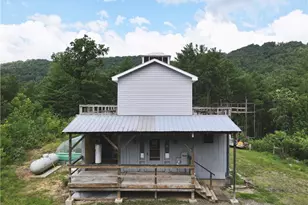 2668 Reedy Branch Rd, Purlear, NC 28665 - Photo 3