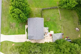 777 Raintree Ct, Randleman, NC 27317 - Photo 7