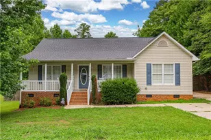 777 Raintree Ct, Randleman, NC 27317 - Photo 1