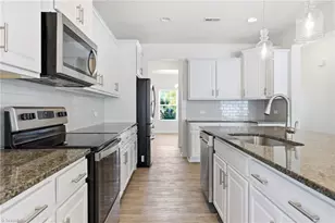 4622 Wesmar Ct, Pfafftown, NC 27040 - Photo 13