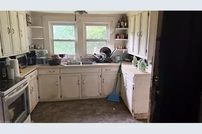 254 Toms Creek Church Road, Pilot Mountain, NC 27041 - Photo 15