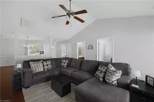 1306 Bayswater Dr, High Point, NC 27265 - Photo 9