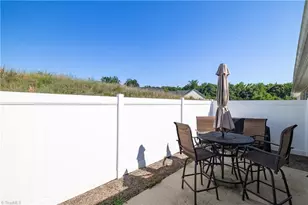 1306 Bayswater Dr, High Point, NC 27265 - Photo 29