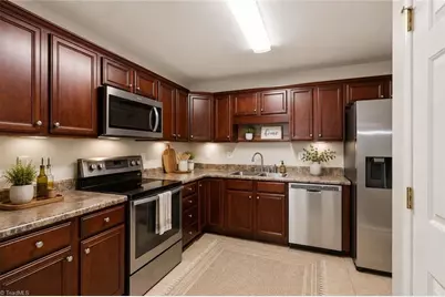 1306 Bayswater Drive, High Point, NC 27265 - Photo 15