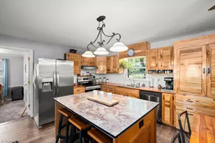 160 Pinelawn Dr, Kernersville, NC 27284 - Photo 9