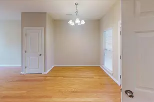 378 Summergate Dr, Winston-Salem, NC 27103 - Photo 5