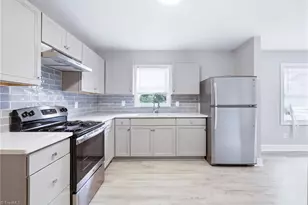 805 Haywood St, Greensboro, NC 27403 - Photo 7