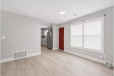 805 Haywood Street, Greensboro, NC 27403 - Photo 9