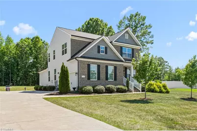 1486 Kernodle Landing Drive, Burlington, NC 27217 - Photo 3