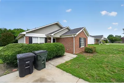 904 Rauhut Street, Burlington, NC 27217 - Photo 3