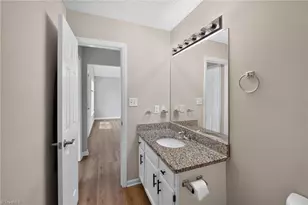 904 Rauhut St, Burlington, NC 27217 - Photo 31