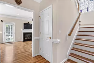 6308 Thornblade Ct, Greensboro, NC 27410 - Photo 13