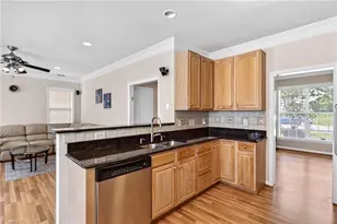 6308 Thornblade Ct, Greensboro, NC 27410 - Photo 25