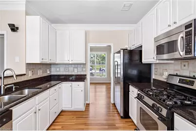 6308 Thornblade Court, Greensboro, NC 27410 - Photo 9