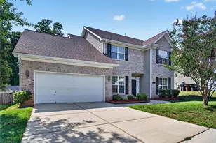 6308 Thornblade Ct, Greensboro, NC 27410 - Photo 5