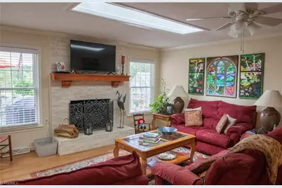 5015 Edinborough Road, Greensboro, NC 27406 - Photo 11