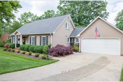 5015 Edinborough Road, Greensboro, NC 27406 - Photo 3