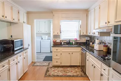 5015 Edinborough Road, Greensboro, NC 27406 - Photo 9
