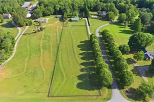 8861 Boylston Rd, Colfax, NC 27235 - Photo 5