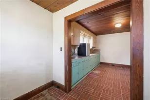 3838 Old Lexington Rd, Winston-Salem, NC 27107 - Photo 9