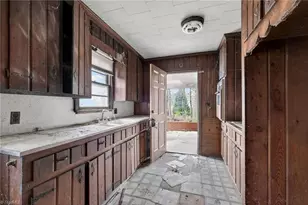 4021 Vestal Rd, Jonesville, NC 28642 - Photo 7
