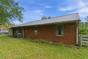 2101 W Vandalia Rd, Greensboro, NC 27407 - Photo 33