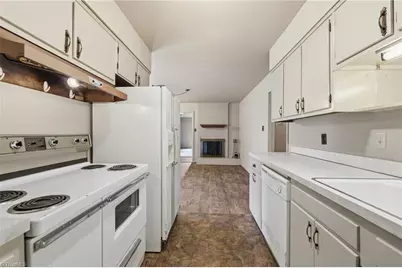 2101 W Vandalia Road, Greensboro, NC 27407 - Photo 15