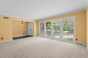4721 Ramblewood Dr, Greensboro, NC 27406 - Photo 11