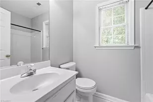 4002 Auburn Hills Dr, Greensboro, NC 27407 - Photo 27