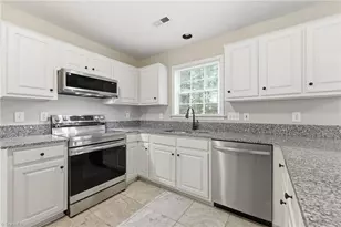 4002 Auburn Hills Dr, Greensboro, NC 27407 - Photo 15