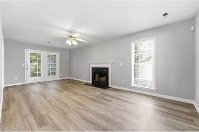 4002 Auburn Hills Drive, Greensboro, NC 27407 - Photo 7